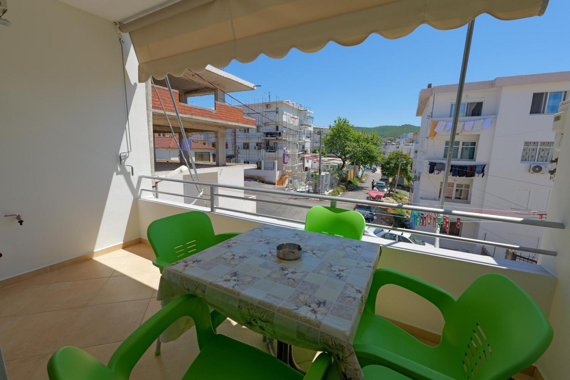 Livia'S Guesthouse Ksamil Bagian luar foto